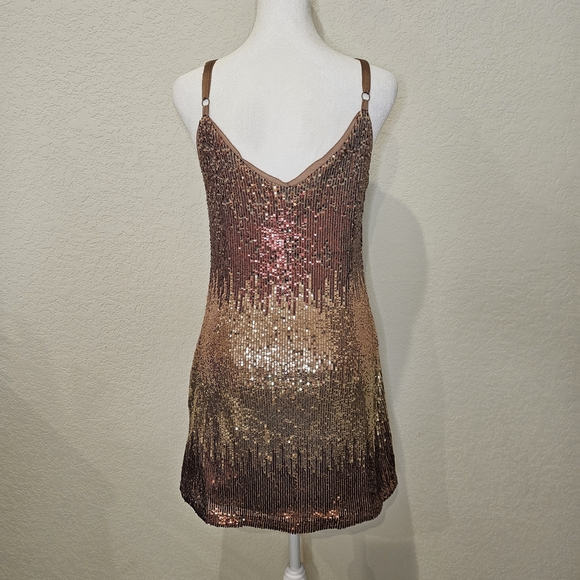 Skies Are Blue Metallic Bronze Top - Picture 4 of 9